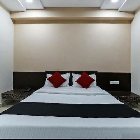 Dwaraka Inn Βιζαχαπατνάμ Εξωτερικό φωτογραφία